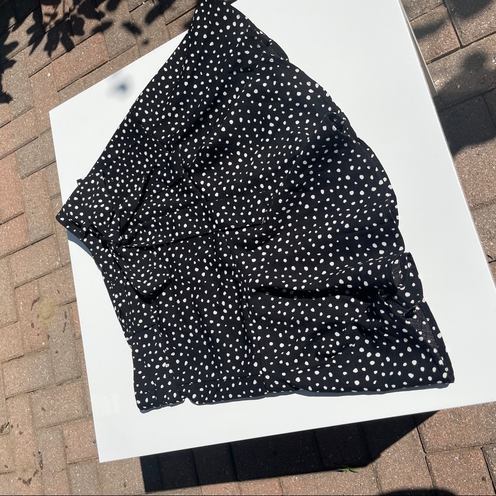 Stradivarius mini skirt (with shorts)
